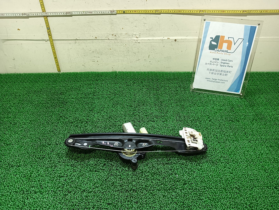 Miniature : BMW 116i 2011 DBA-1A16