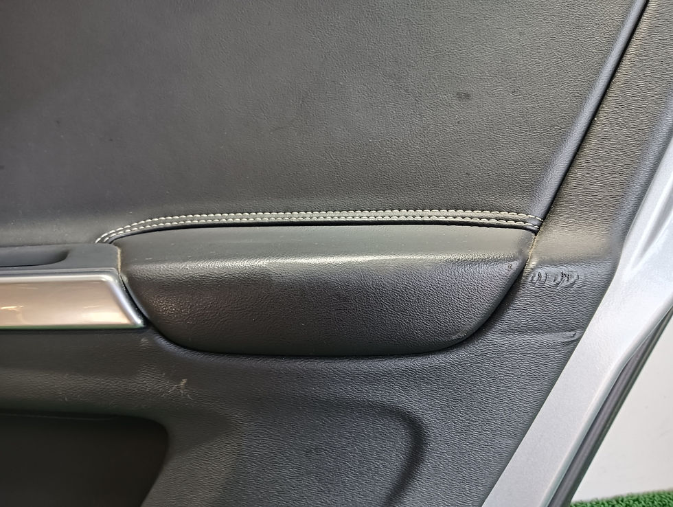 VOLVO V60 2012 CBA-FB6304T