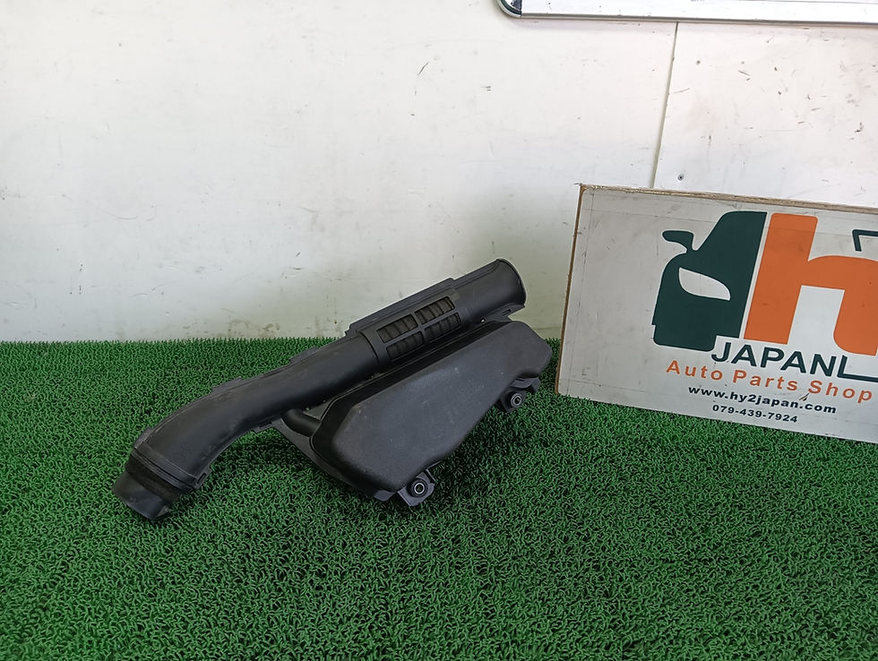 TOYOTA Prius Alpha  2013 DAA-ZVW40W