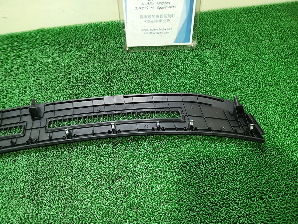 サムネイル： Nissan Elgrand 2011 DBA-PNE52