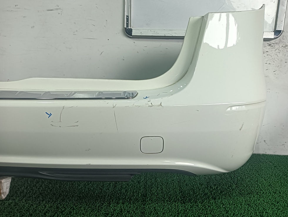 サムネイル： Mercedes Benz B180 2014 DBA-246242