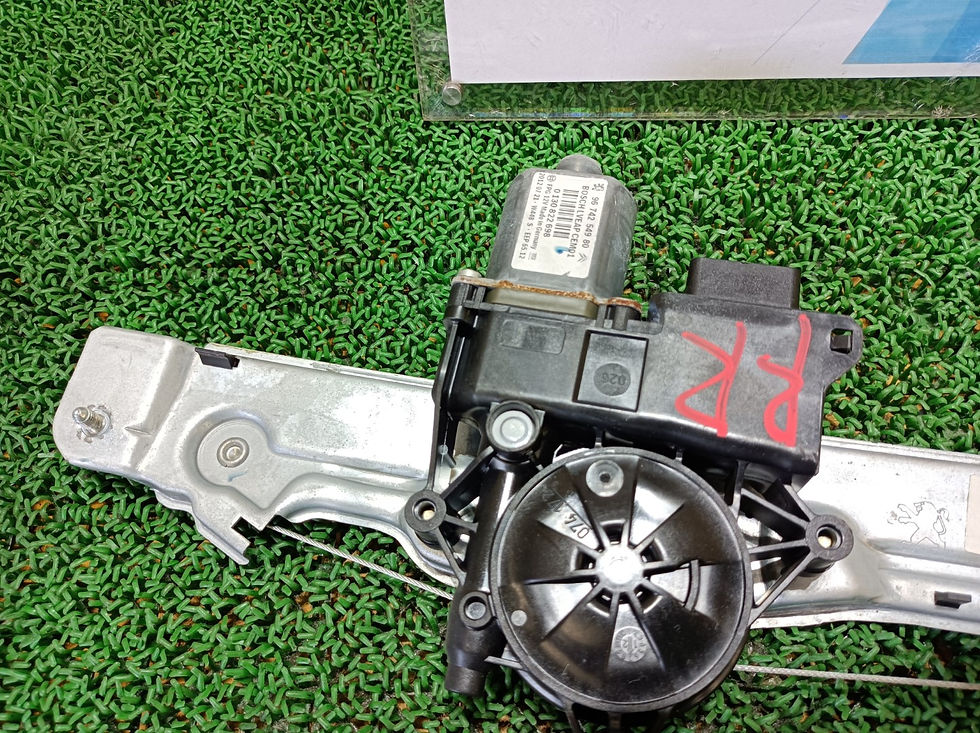 Miniature : Peugeot 208 2012 ABA-A95F01