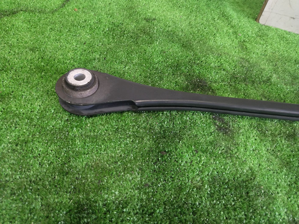 サムネイル： BMW ACTIVE HYBRID 3 2012 DAA-3F30