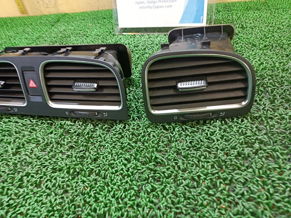 Miniature : Volkswagen Golf  2011 DBA-1KCBZ