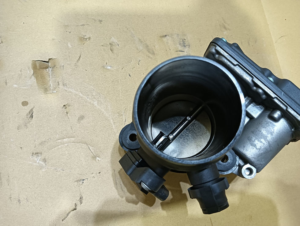 Miniature : BMW 218i 2014 DBA-2A15