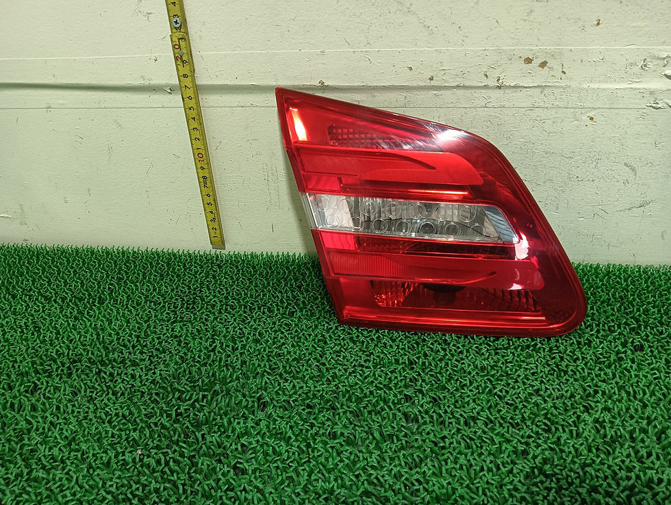 Miniature : Mercedes Benz B180 2012 DBA-24624