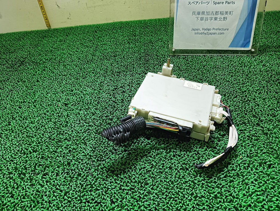 Miniatura: TOYOTA CROWN 2004 CBA-GRS182