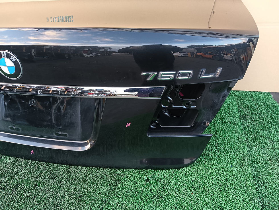 Miniature : BMW 750Li 2011 ABA-KB44
