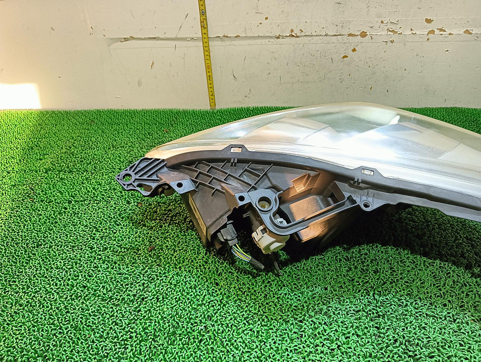 Miniature : Peugeot 508 SW 2011 ABA-W25F02