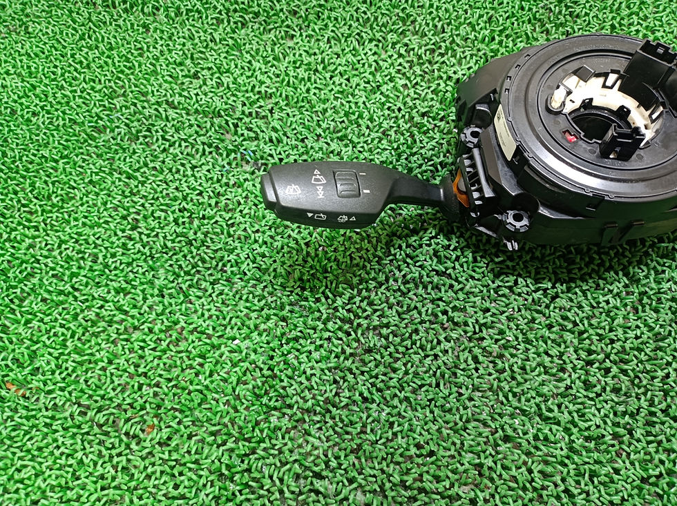 الصورة المصغرة: BMW 116i 2012 DBA-1A16