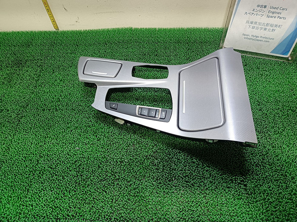 Miniature : BMW 523i 2011 DBA-XG20