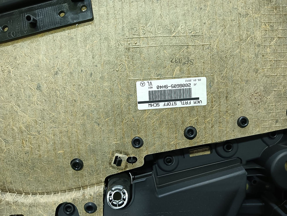 الصورة المصغرة: Mercedes Benz B180 2012 DBA-246242
