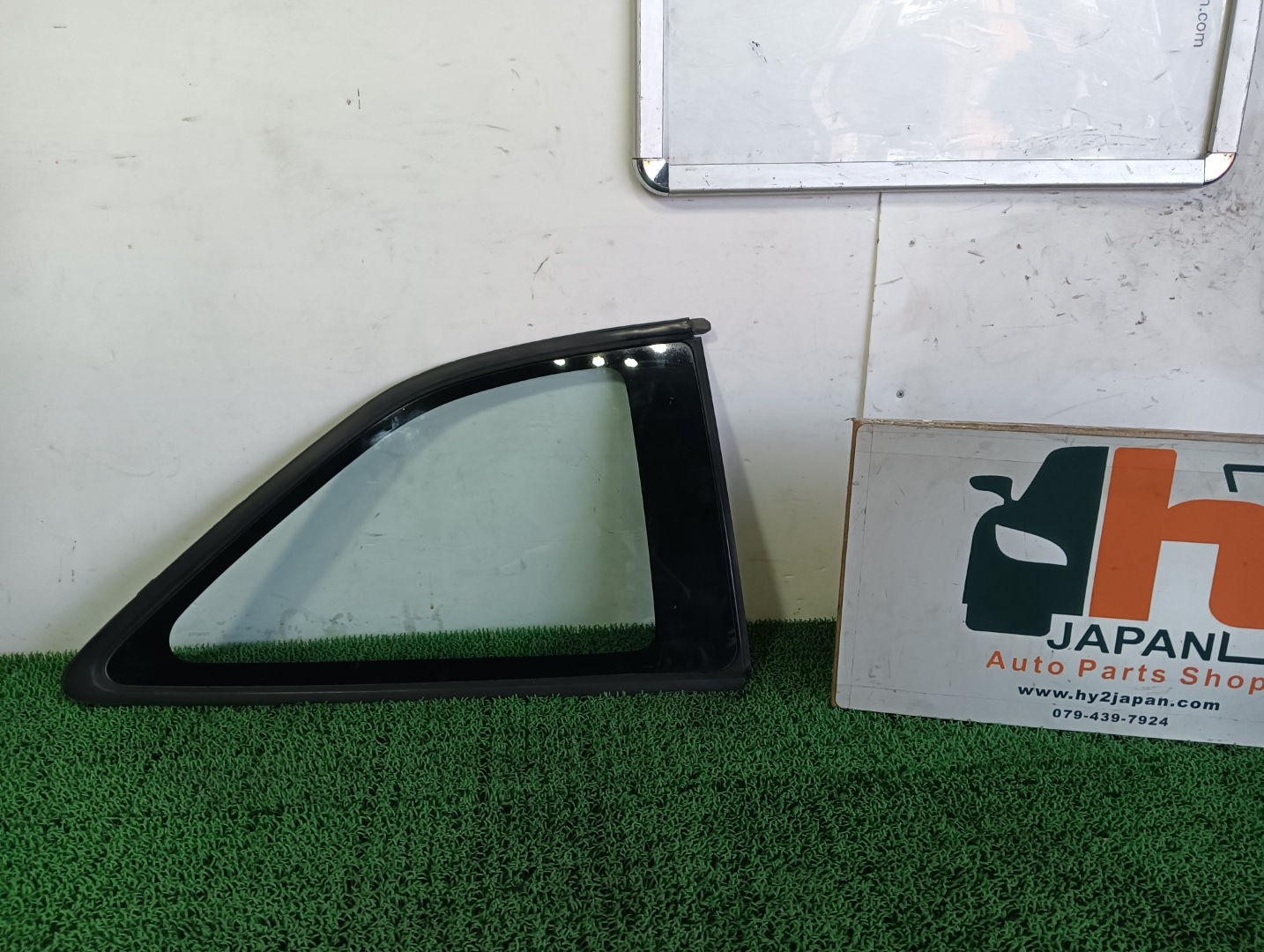 TOYOTA Corolla Levin 1998 AE111