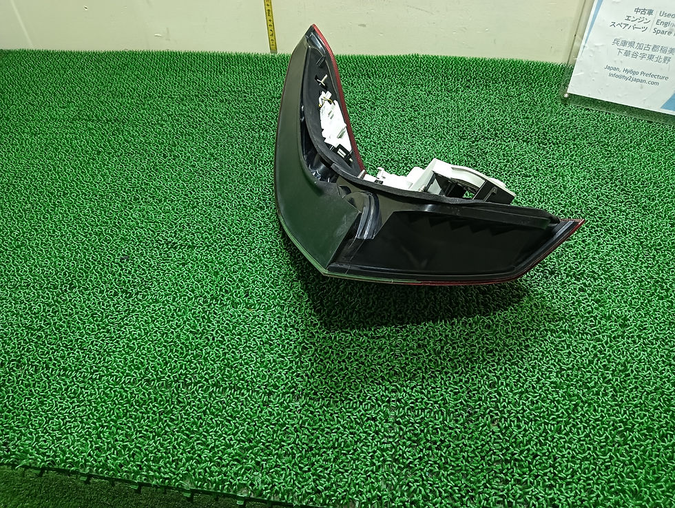 サムネイル： Volvo V50 2011 CBA-MB4204S