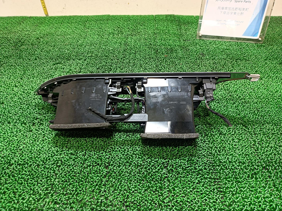 Miniatura: AUDI A6 2012 DBA-4GCGWS