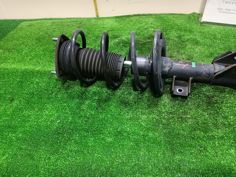 Миниатюра: Right - Front Shock Absorber MAZDA AXELA 2014 DBA-BMEFS