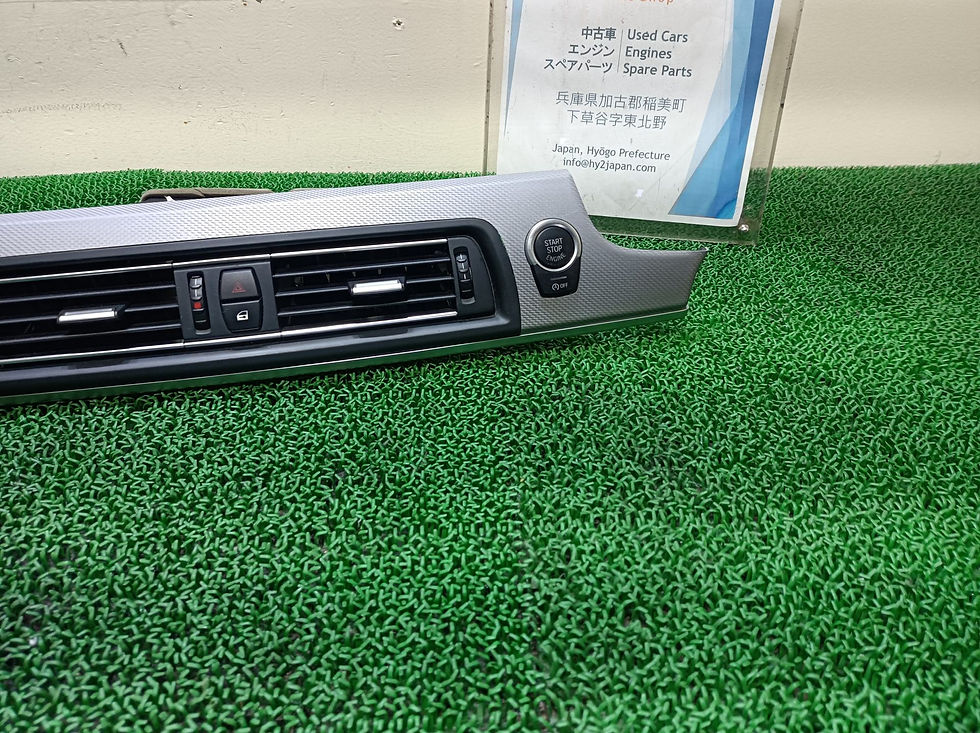 Miniature : BMW 523i 2011 DBA-XG20