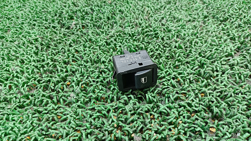 Миниатюра: BMW 318i 2004 GH-AY20 ( E46 )