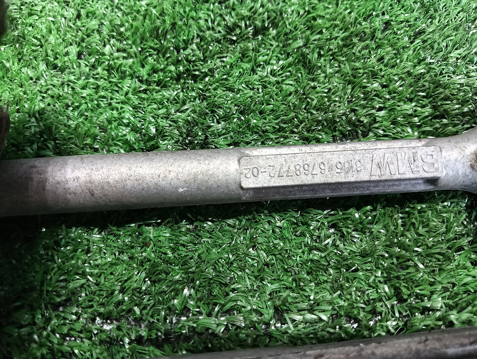 Миниатюра: BMW X1 2013 DBA-VM20