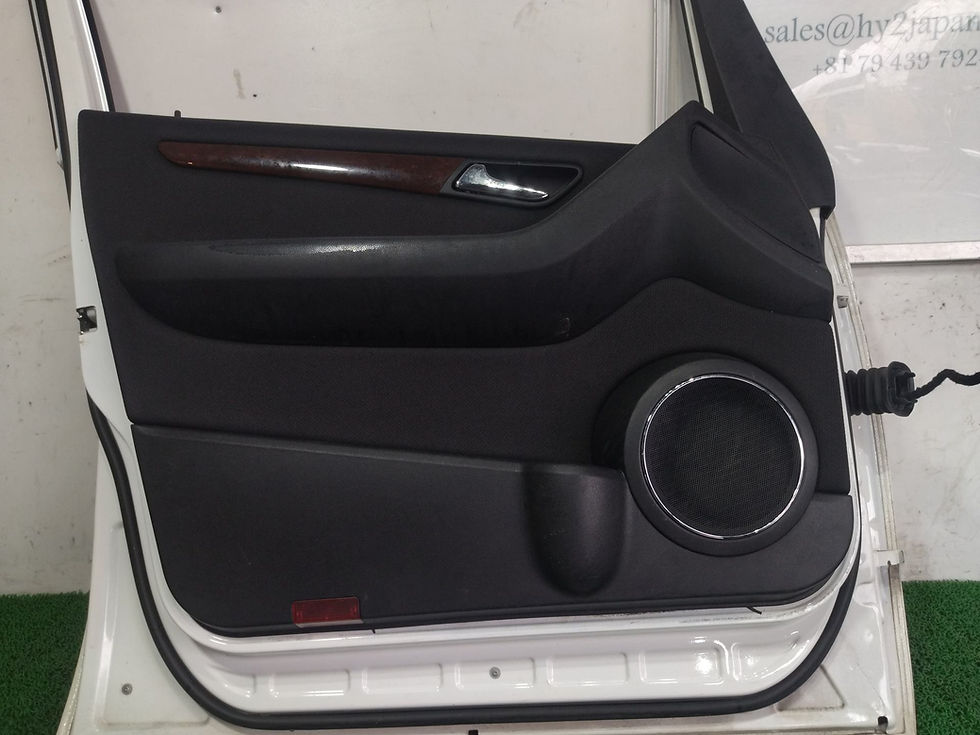 サムネイル： Mercedes Benz A170 2005 DBA-169032