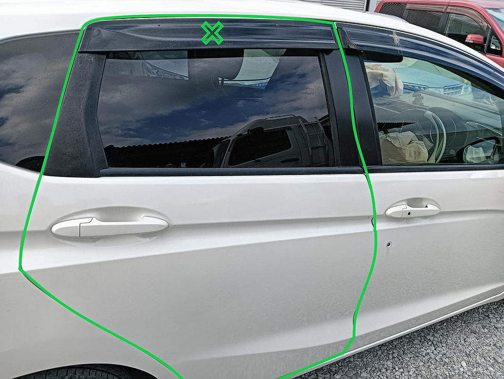サムネイル： Honda Fit Hybrid 2014 DAA-GP5