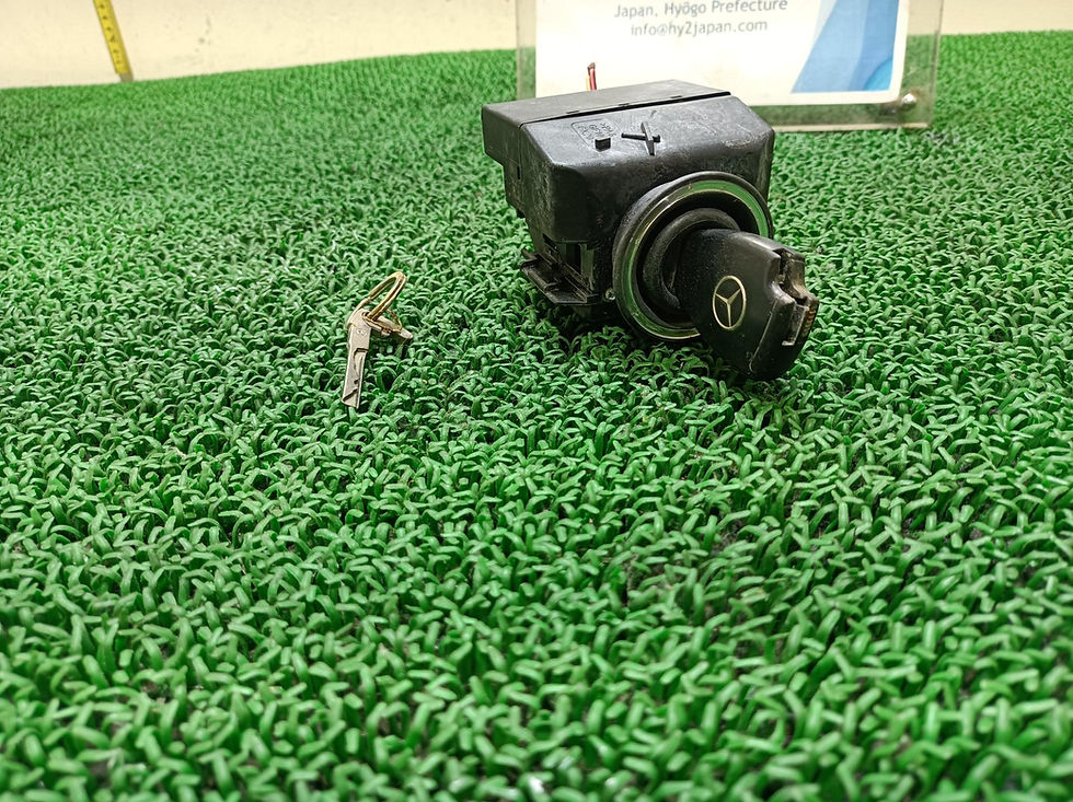 Miniatura: MERCEDES BENZ E-CLASS
