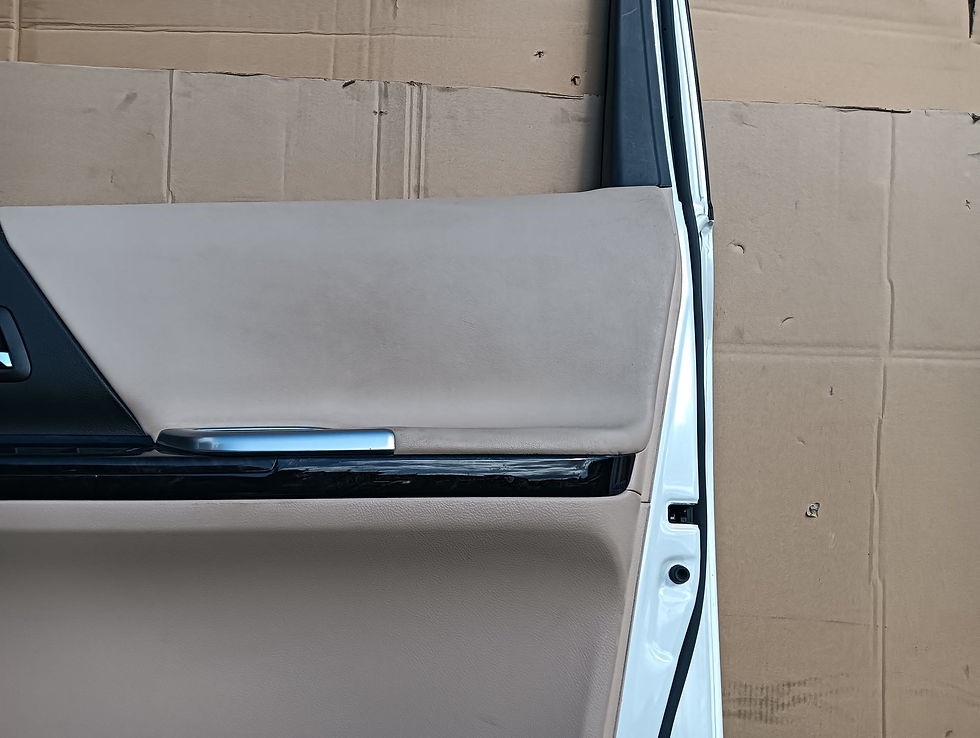 サムネイル： Toyota ALPHARD ( VELLFIRE ) 2013 DBA-GGH20W