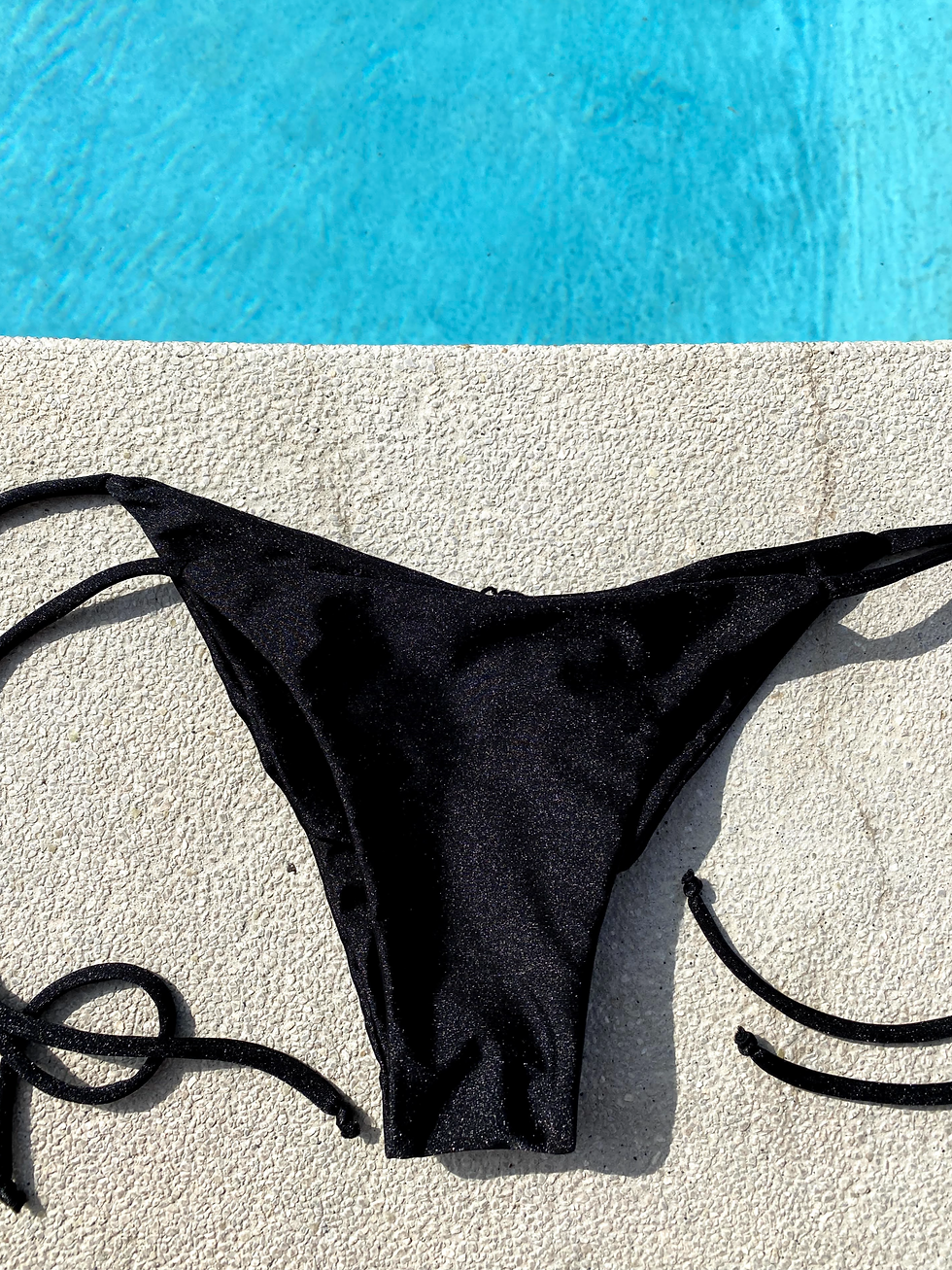 Miniatura: String Bottom