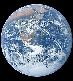 The_Blue_Marble_(remastered).jpg