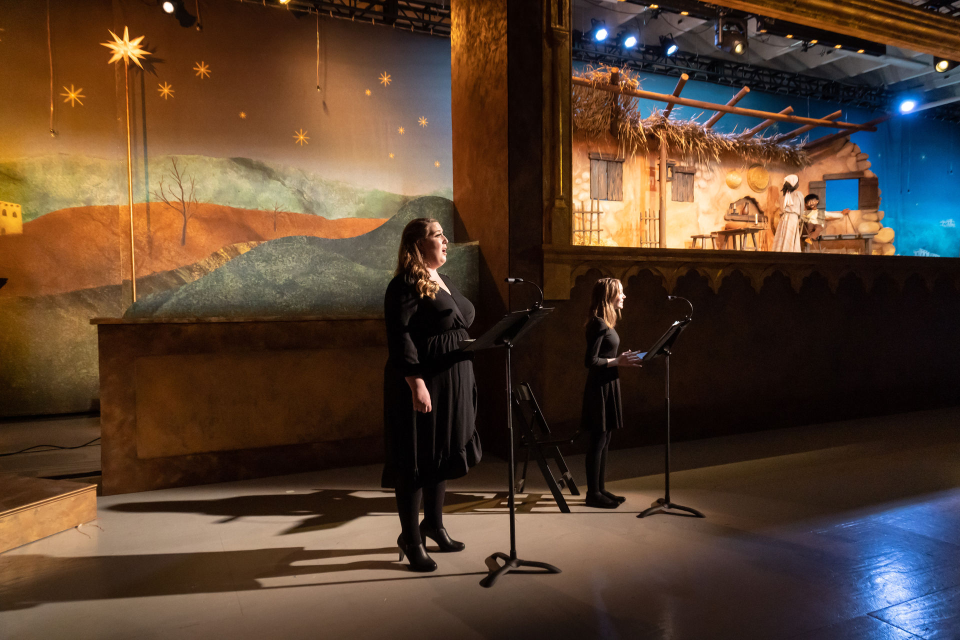 Mezzo-soprano Aubrey as the Mother in Menotti's Amahl and the Night Visitors with Lyric Opera of Kansas City
