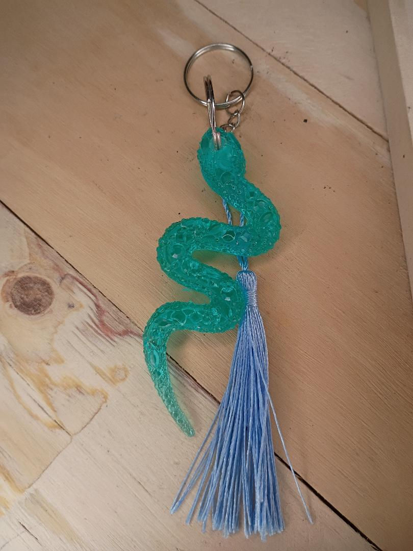 Thumbnail: Blueish Green Snake