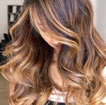 Colorazioni uniche per valorizzare ogni tipo di capelli a Portogruaro