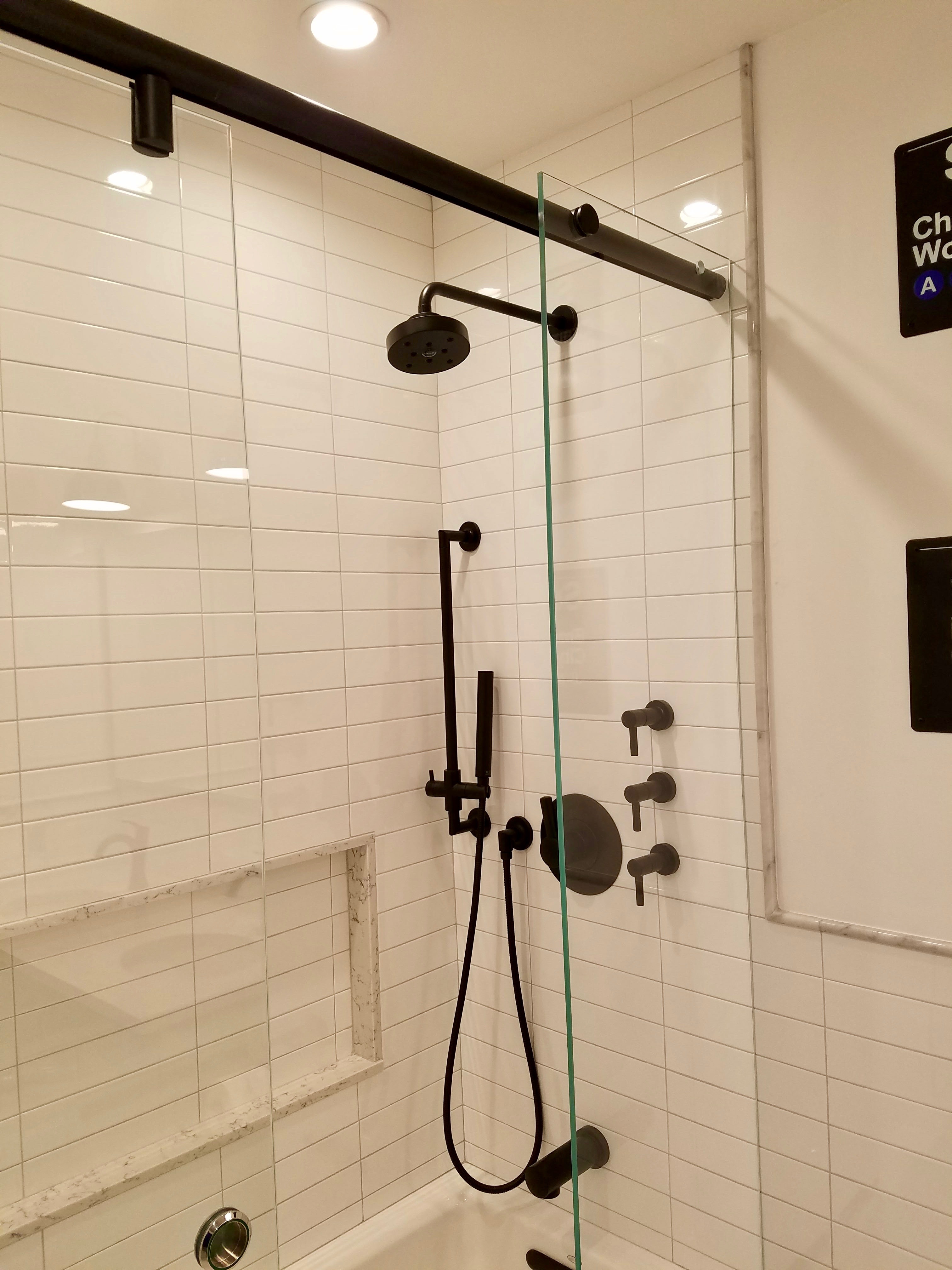 Home Alpha Glass Corp.