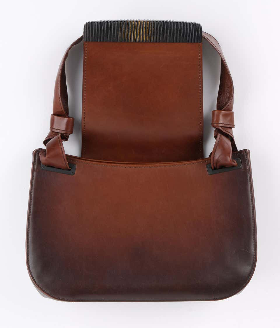 Thumbnail: Gucci Leather & Bamboo Shoulder Bag