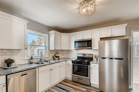 6415 Van Buren St NE Fridley MN - Web Quality - 004 - 08 Kitchen.jpg