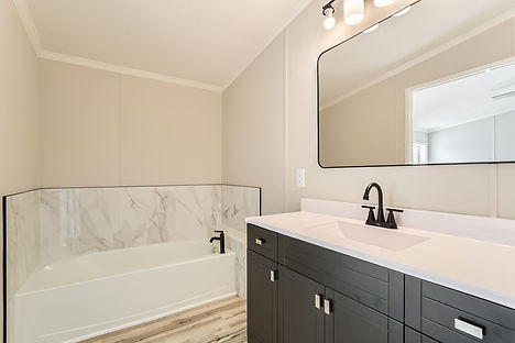 1620 Knight St - Web Quality - 007 - 12 Primary Bathroom.jpg