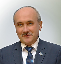 Юровский с фономотред.jpg