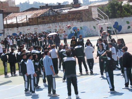 Celebración del Día del Deporte: Fomentando la Actividad Física y el Espíritu Competitivo.