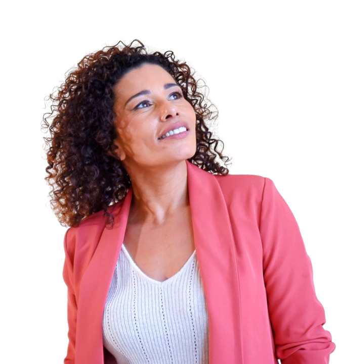 Image présentant Sabrina Mokhtar, conseillère en image et communication Certifiée RNCP, formatrice certifiée TP FPA, avec le message 'Ta marque, c'est toi !' illustrant l'importance de construire un personal branding authentique