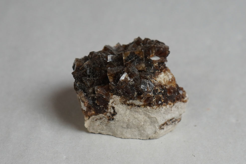 Thumbnail: Fluorite and Celestite Crystals