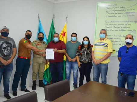 Prefeitura de Sena e Corpo de Bombeiros se unem para combater queimadas e incêndios florestais