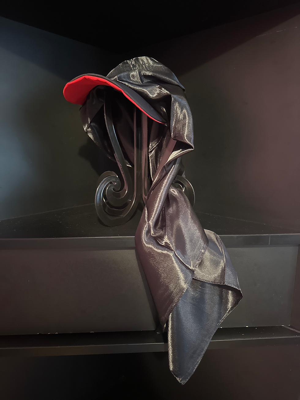 Thumbnail: The Urban Veil (red bottom)