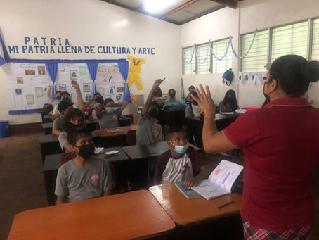 My day volunteering at Escuela Emprendedora