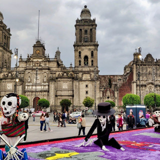 Zócalo-in-Mexico-City.jpeg