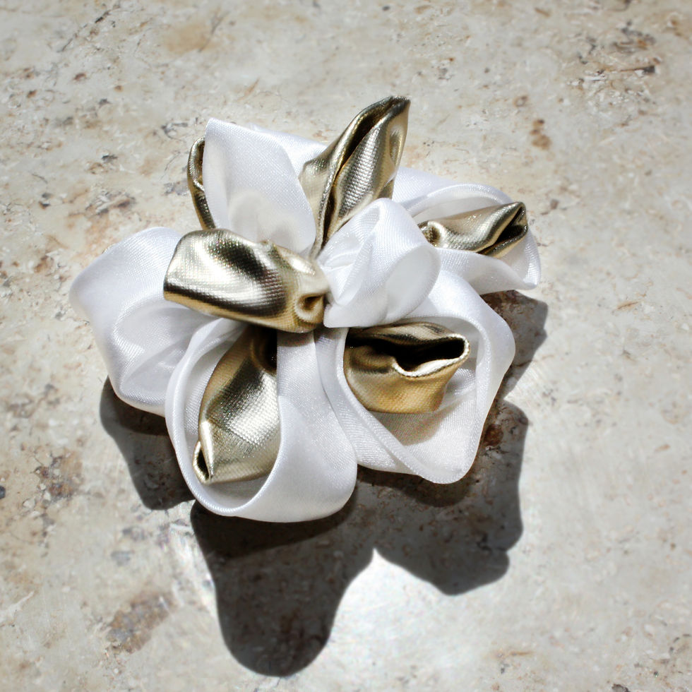 Miniaturbild: Brooch "CLASSY SWAN"