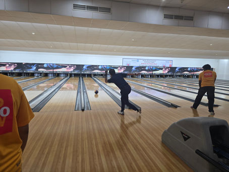 Interactors, Students and Rotarians Bowl for Rotary's 'End Polio Now' Initiative at Tampines SAFRA
