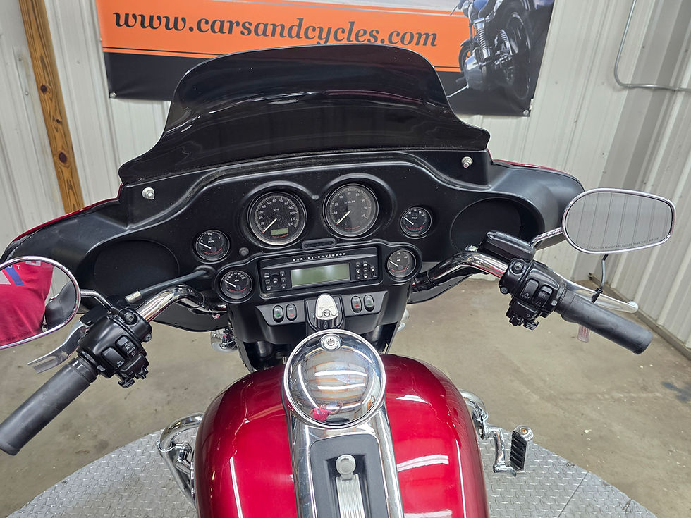 Thumbnail: 2010 HARLEY DAVIDSON ULTRA CLASSIC FLHTCUI M-10