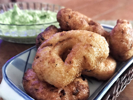 South Indian Vadai With Coriander Chutney