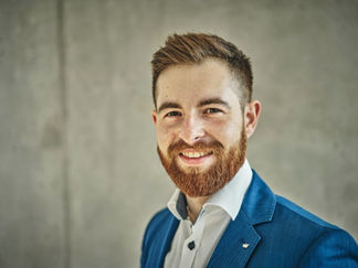 Jak učit finance a udržitelnost smysluplně? Přihlaste se na praktické workshopy!