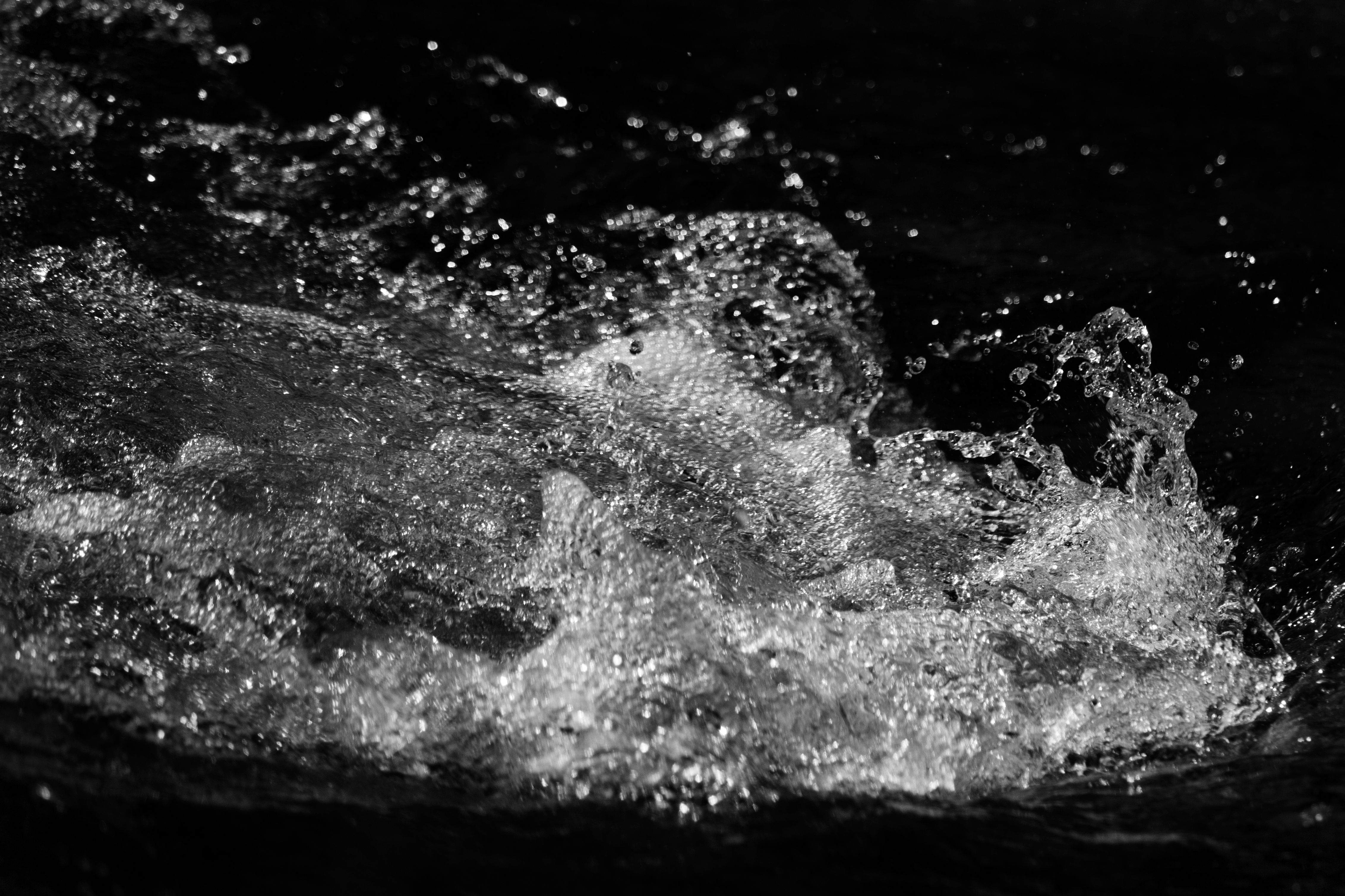 Crash of water - Wilton